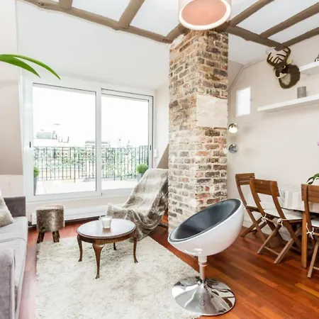 Apartament Gorgeous And Charming Apt With Terrace *